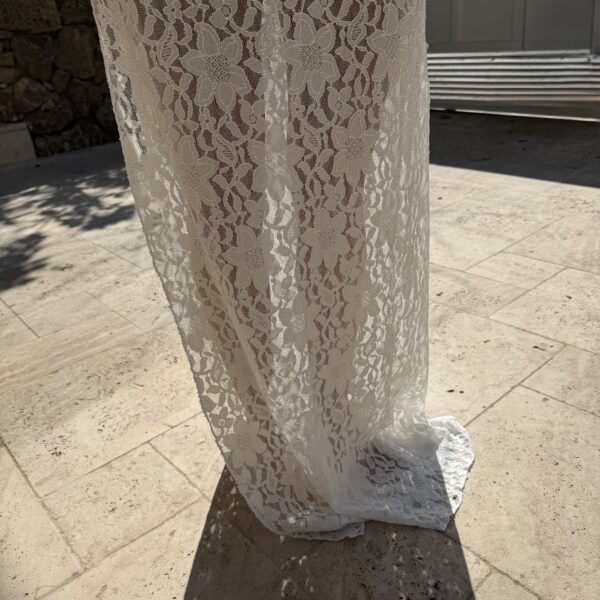 Lucy Skirt - תחרה לבנה
